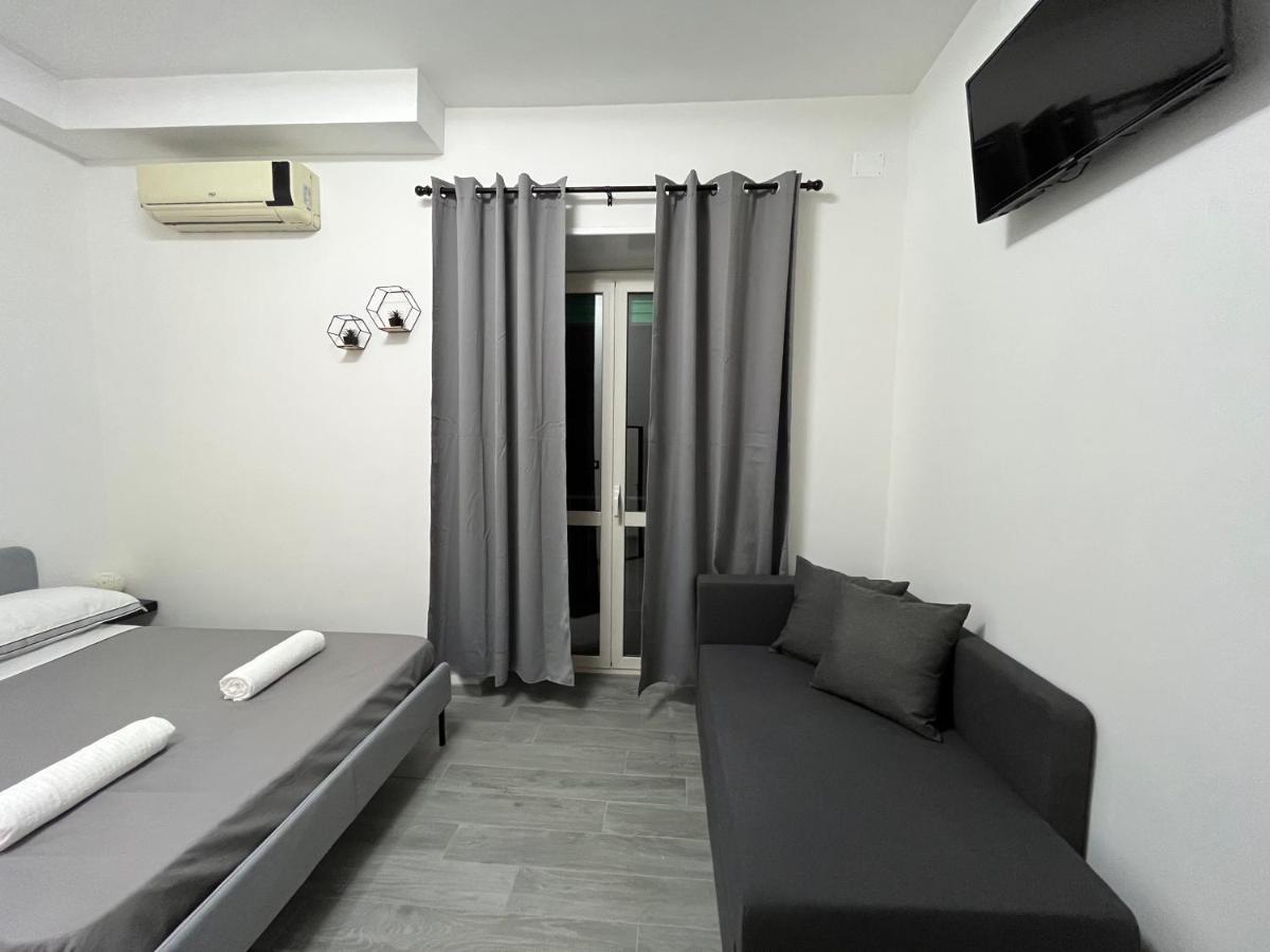 Dm Rome Holiday Zewnętrze zdjęcie